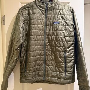 Patagonia Men's Nano Puff Green Puffer Jacket
